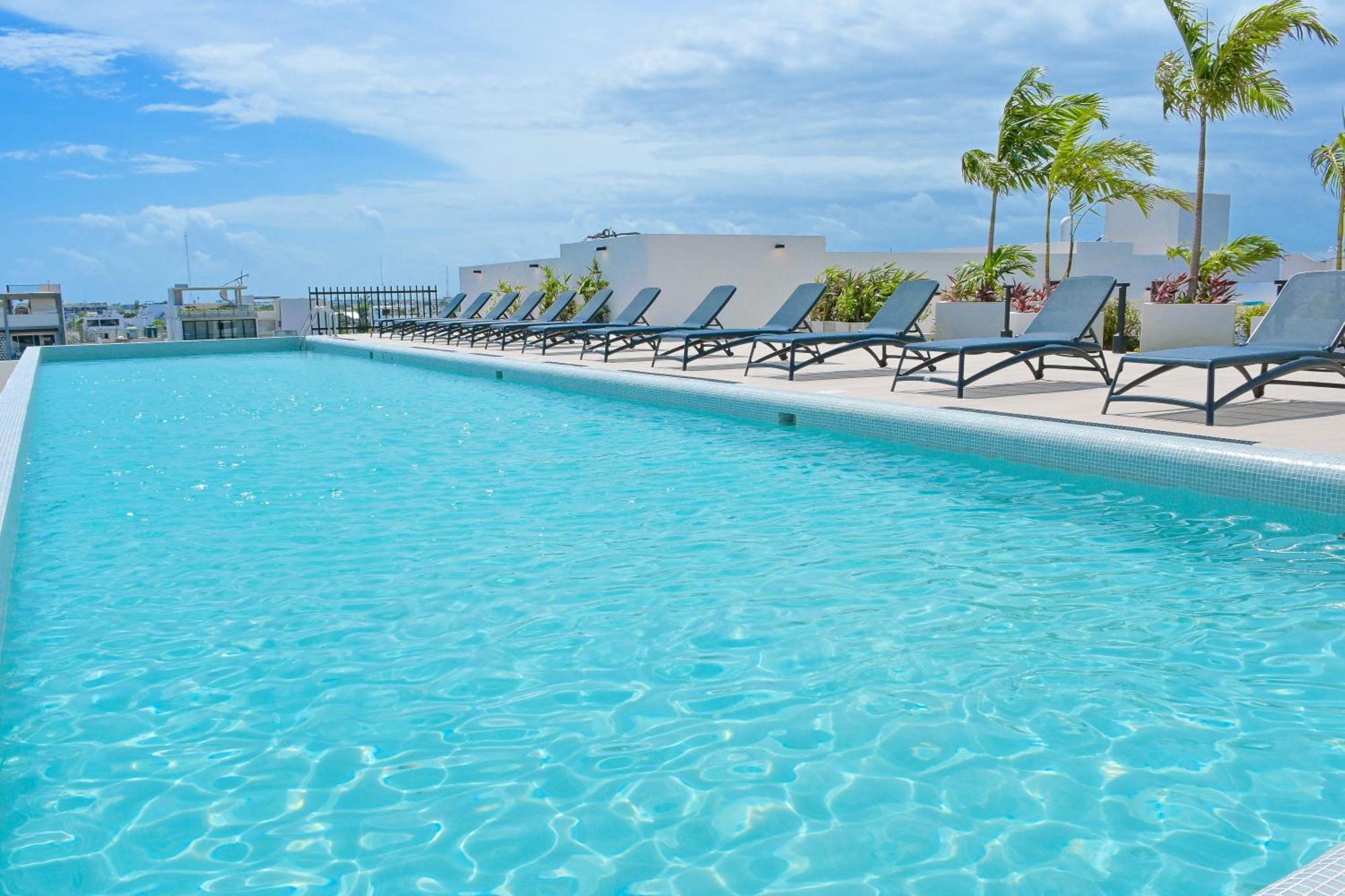 Urban Towers Playa Del Carmen公寓 外观 照片